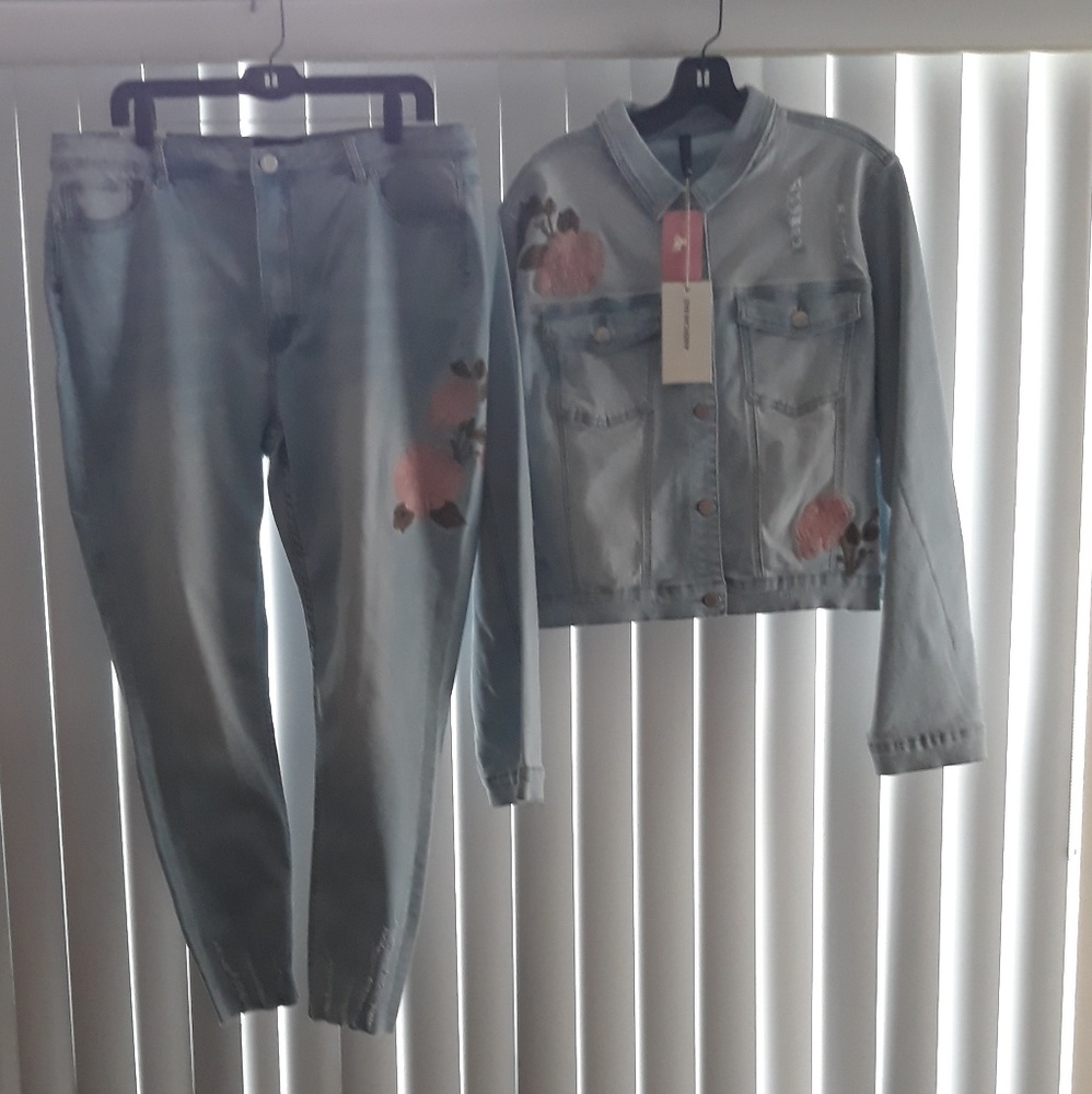 2pc Denim plus size set ( 3xl) NWT